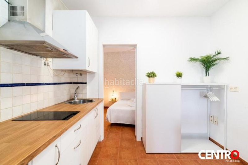 Foto cc60dd20-f93d-41b1-8586-d95450c8857c. Edifici a San Matías - Realejo Granada
