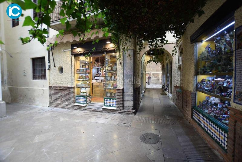 Foto bd1efb10-763a-488b-9b49-eb2416cce463. Edifici a Centro - Sagrario Granada