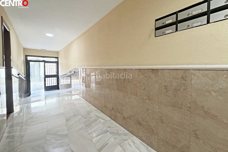 Foto b9f79611-a728-494d-aa18-3a7b01856b0e. Pis amb aparcament a Ogíjares