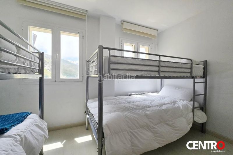 Foto bffb2955-ba69-4059-a66b-96a872f2d469. Pis a Zona alta Sierra Nevada