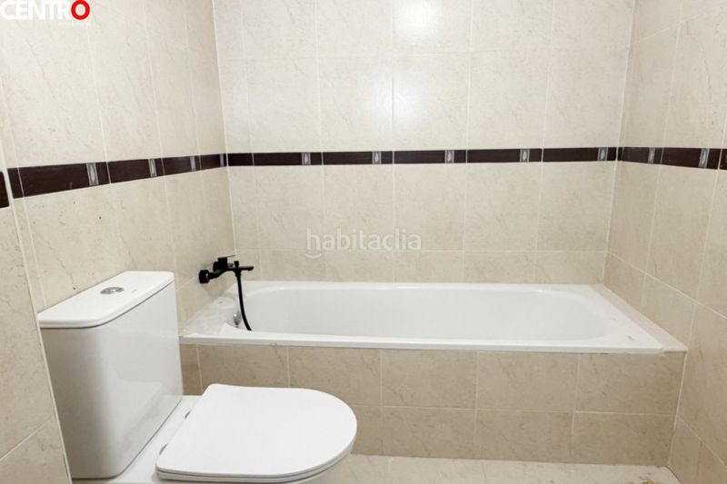 Foto 3cf8d95f-cbf7-4269-972d-e6eb748e8dba. Piso  en cenes en Cenes de la Vega