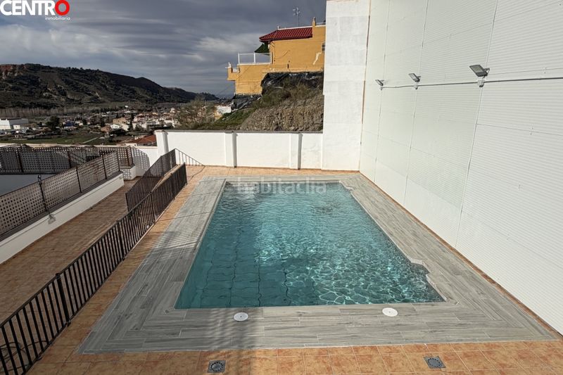 Foto 68845c2e-1fc6-4c66-833c-296d38592627. Pis amb calefacció aparcament piscina a Altos de la Zubia Zubia (La)