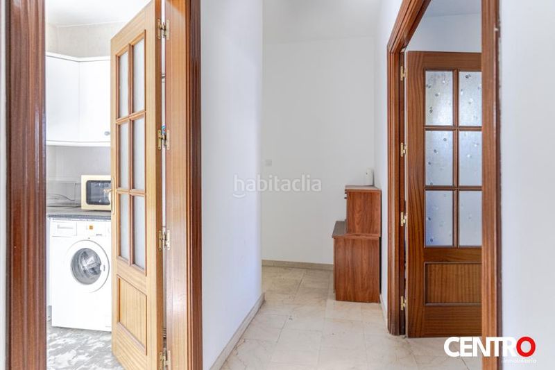 Foto 195ee125-b5aa-469b-8cf1-aaf2c3f4c75e. Casa amb aparcament a San Matías - Realejo Granada
