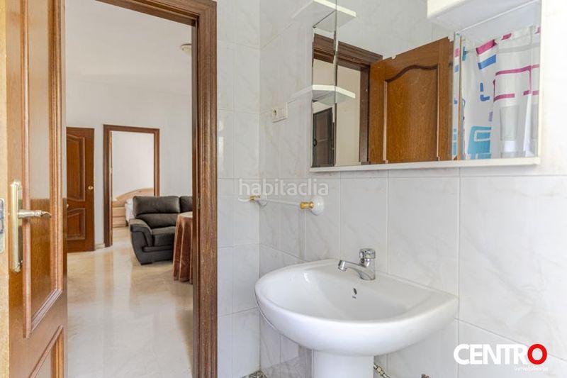 Foto d2ed3606-d967-46a2-804b-343cecc58c49. Casa amb aparcament a San Matías - Realejo Granada