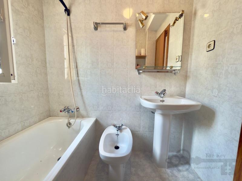 Foto fb2d6f9f-0b94-4d50-8233-aa7ff2a6697e. Casa amb aparcament a Los Urrutias Cartagena