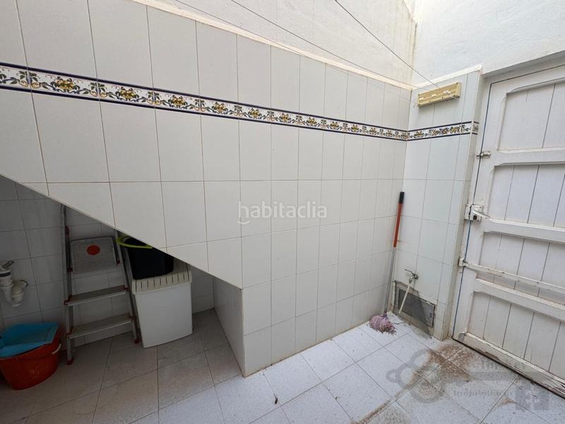 Foto a772e84a-40bf-404f-ad0f-9483b56e0933. Planta baixa amb aparcament a Los Urrutias Cartagena