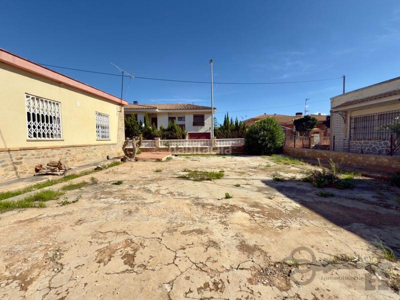 Foto 0036216f-68eb-429d-b36c-d2ae33459dc6. Xalet amb aparcament a Los Urrutias Cartagena