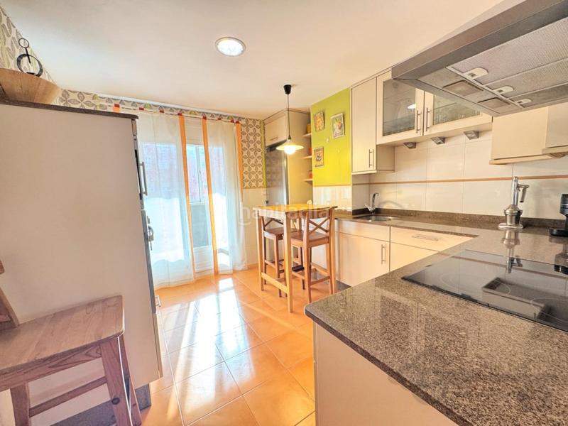 Foto bbb36516-c3d7-49cb-b8ba-abf804f7d248. Flat with parking in Ciudad Jardín Cartagena