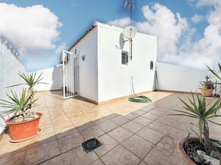 Duplex  Calle camarones - los nietos. Duplex en los nietos