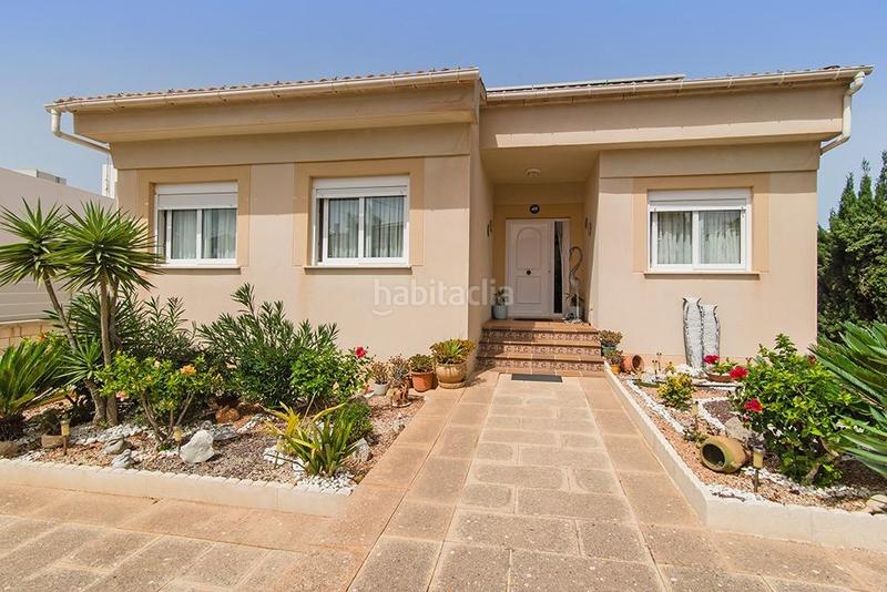 Foto bfbd8a6b-a7a7-4739-900d-7a3c9d38bba9. Xalet amb calefacció aparcament piscina a Badia Blava-Badia Gran-Tolleric Llucmajor