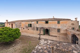 Masia a Algaida. Impresionante finca histórica en algaida, mallorca.