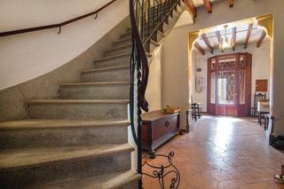 Semi detached house in Llucmajor Interior. Casa de pueblo con apartamento independiente, llucmajor.