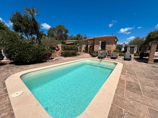 Country house  Ronda de migjorn. Bonita casa rústica con licencia vacacional en llucmajor, mallor