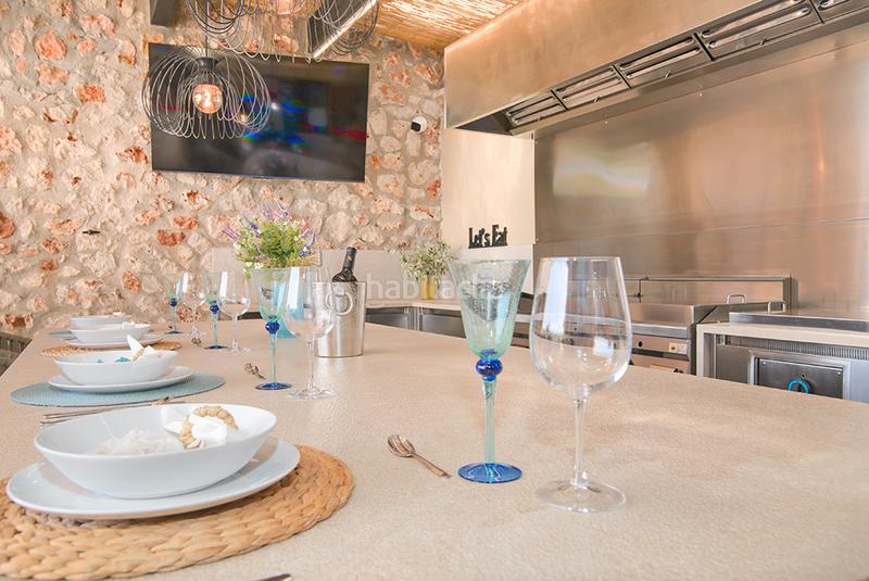 Foto 03dba74c-25d2-4c7d-8a26-5f2919b89064. Mas avec cheminée chauffage parking piscine dans Llucmajor interior Llucmajor