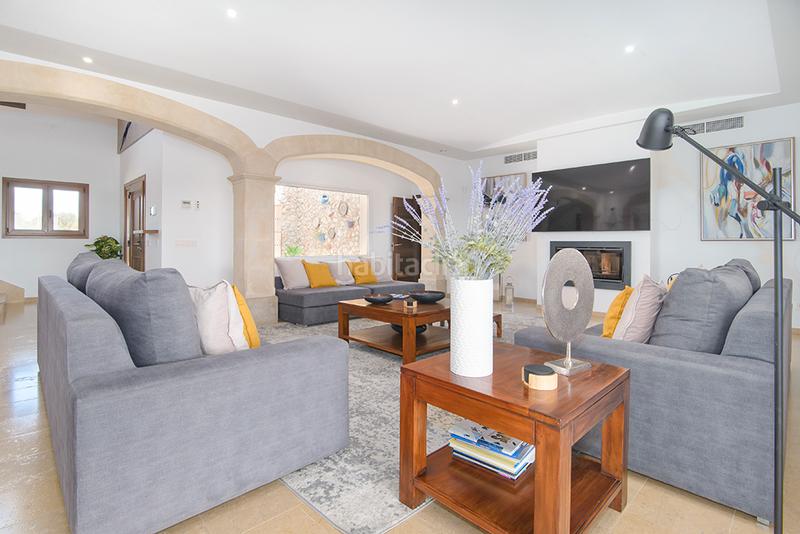 Foto 301c75da-a4c4-4298-bc75-fec0a3648a80. Mas avec cheminée chauffage parking piscine dans Llucmajor interior Llucmajor