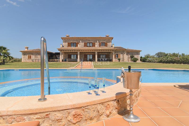 Foto 98cb8876-81f7-4ed7-abad-92fbb11e13a2. Mas avec cheminée chauffage parking piscine dans Llucmajor interior Llucmajor