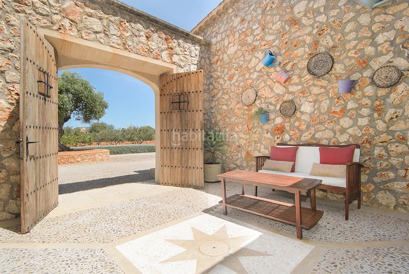 Foto f620b5b4-7009-4479-ad08-733d1fe4bd19. Mas avec cheminée chauffage parking piscine dans Llucmajor interior Llucmajor