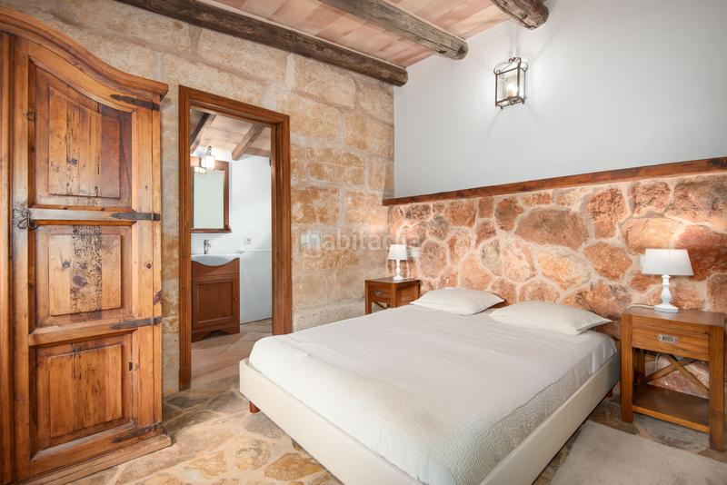 Foto 527ffdf2-3768-4a83-9596-739e502ca85c. Mas avec cheminée chauffage parking piscine dans Llucmajor interior Llucmajor