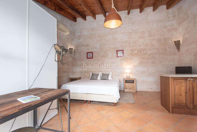 Foto ed910a1a-f2e0-468a-9a0b-b1a0c21e6f44. Mas avec cheminée chauffage parking piscine dans Llucmajor interior Llucmajor