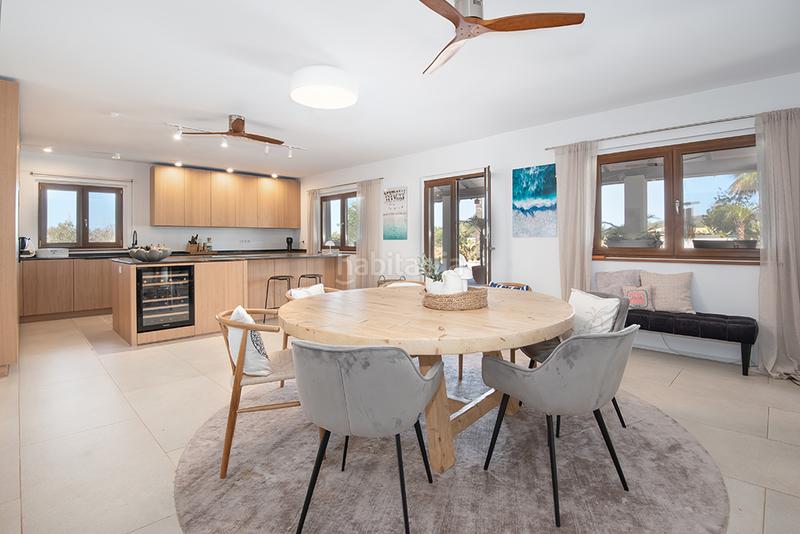 Foto 9527cd24-d6ba-4dad-83b4-e8e395a5a093. Casale con camino riscaldamento parcheggio piscina in Llucmajor