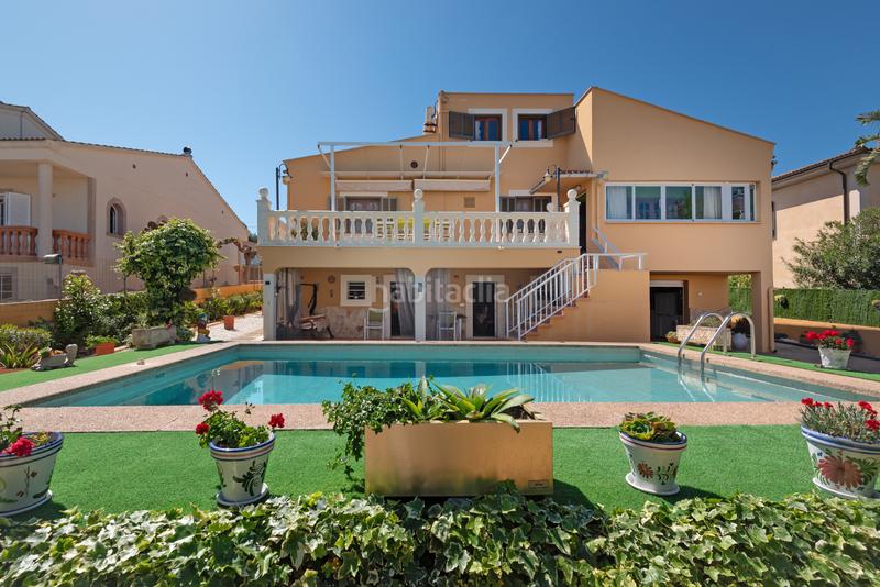 Foto d0ca80d1-4467-4cd8-ad69-a9f372ebd4e1. Chalet avec cheminée chauffage parking piscine dans Llucmajor