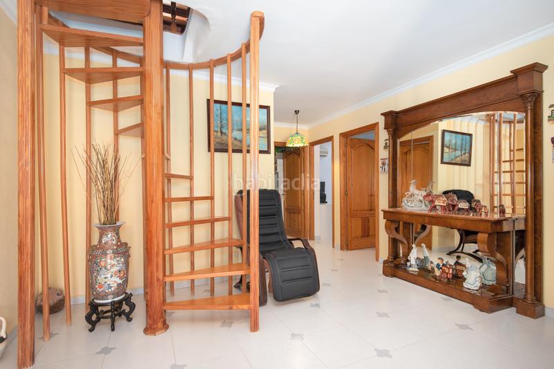 Foto dce7fa9c-b84b-4e38-817f-5243d4a47017. Chalet avec cheminée chauffage parking piscine dans Llucmajor