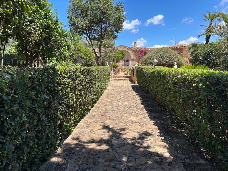 Foto 891eac49-5f3c-4ebe-8824-2259f33d9d05. Country house with heating in Llucmajor interior Llucmajor