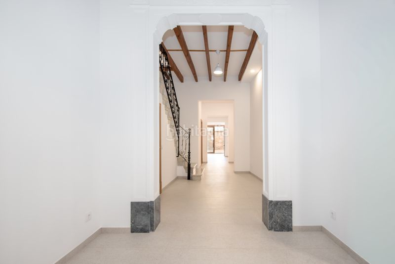 Foto 846e4ad8-4876-4def-8fe9-adcc393f20e7. Casa adossada amb calefacció a Llucmajor interior Llucmajor