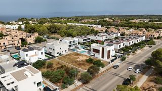 Terreny residencial a Avinguda dels Ocells 9B