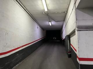 Parking coche  Calle embajadores
