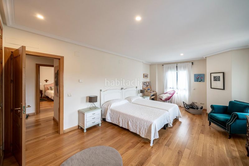 Foto 0ca4f57d-5eaf-47d8-8c9c-1396f9742c29. Xalet amb piscina a Sevilla la Nueva