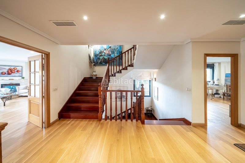 Foto 33c0af94-1f6a-47d0-bb9c-1f5330c0f4c9. Xalet amb piscina a Sevilla la Nueva