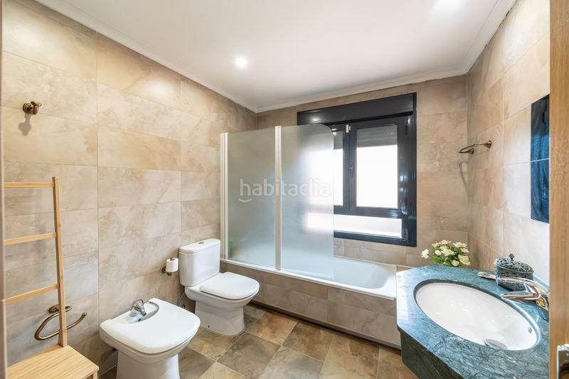 Foto 45ecd8c2-2af4-49ca-8c77-14e363edc072. Xalet amb piscina a Sevilla la Nueva