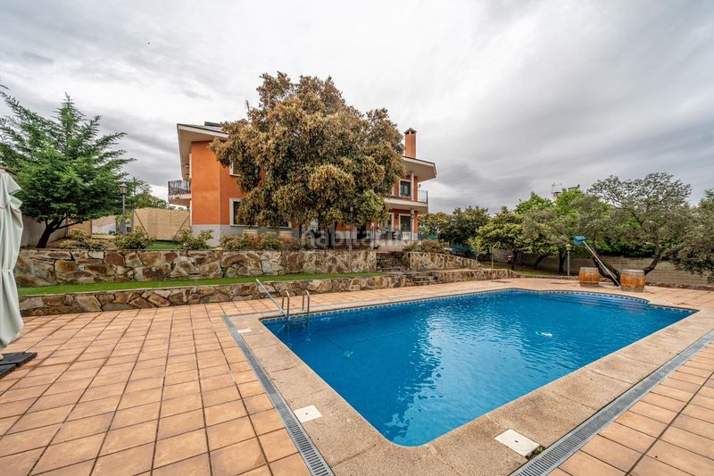Foto 5ffcf4d1-9e6f-41ae-b899-01f4730110f0. Xalet amb calefacció piscina a Sevilla la Nueva