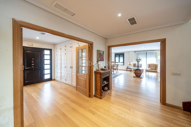 Foto 8bb9eae3-bbcb-460a-affe-111e5cadc90e. Xalet amb piscina a Sevilla la Nueva