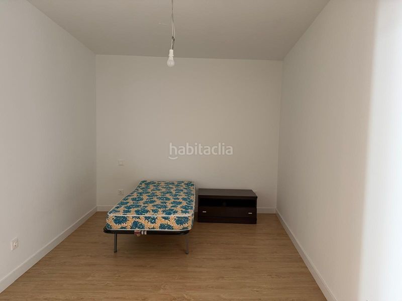 Foto 12d4a71c-432e-4111-b6fb-d3bc6134a030. Rent flat in Centro-Ayuntamiento Pinto