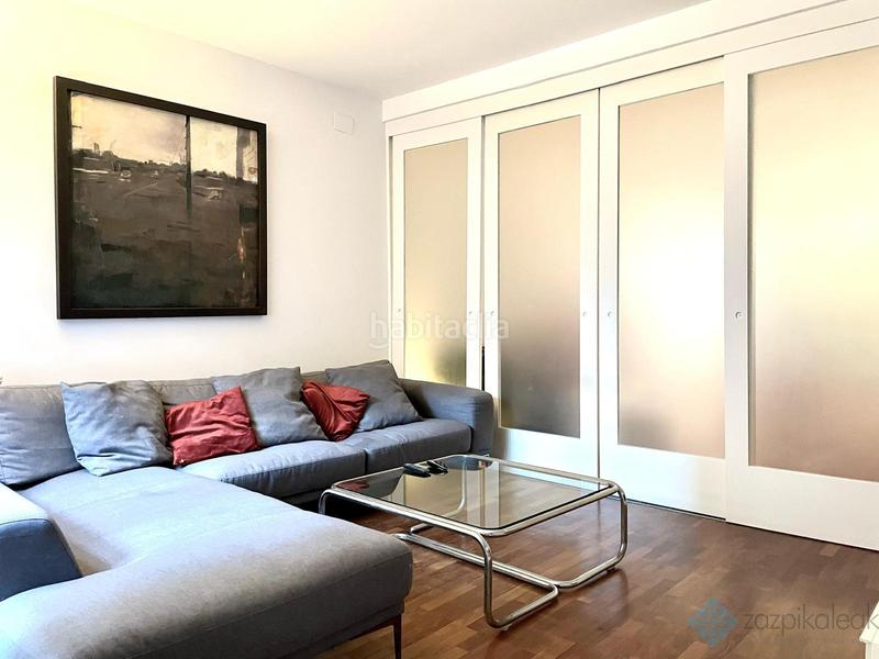 Foto bd8494cf-1531-4037-990f-9eab93d6c0ab. Apartamento  en Casco Viejo Bilbao