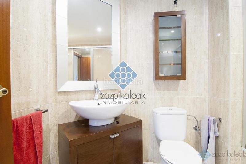 Foto bafd12d0-ddba-4201-94a8-dd156e1e6565. Piso  en Miribilla Bilbao