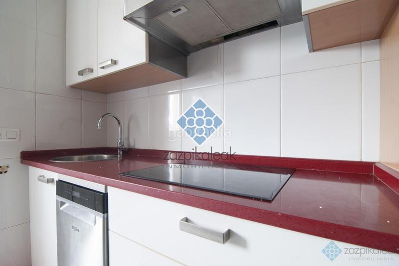 Foto e9e8b78a-df0e-4072-b01c-d244312163a9. Piso  en Miribilla Bilbao