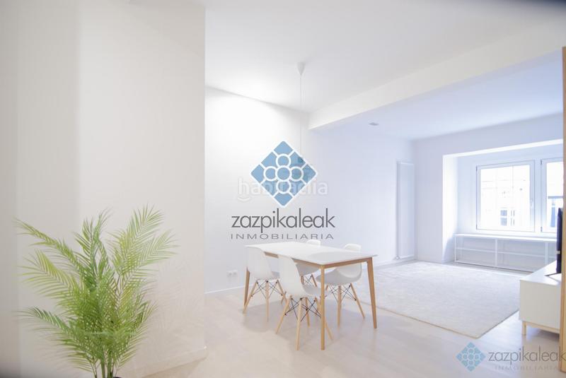 Foto 8cb4a1ee-75d2-4cc5-a2b5-5dfe3d8ca738. Rent flat with heating in Casco Viejo Bilbao