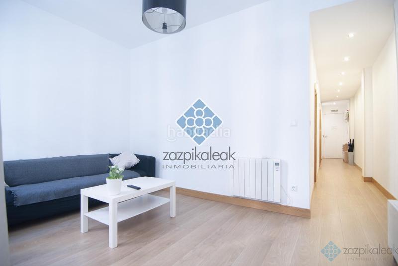 Foto 2b0d3914-4d9f-4643-954c-77ea6d08346c. Flat with heating in Casco Viejo Bilbao