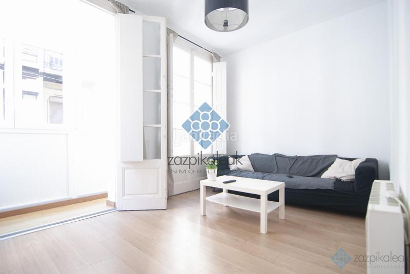 Foto a879ae97-ac57-4f3f-b37c-bcc3781f8485. Flat with heating in Casco Viejo Bilbao