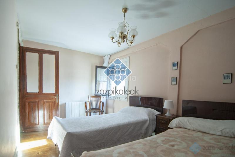 Foto 5709ae12-8c5c-4db1-a13b-3b9bfa8ee461. Pis amb calefacció a Casco Viejo Bilbao