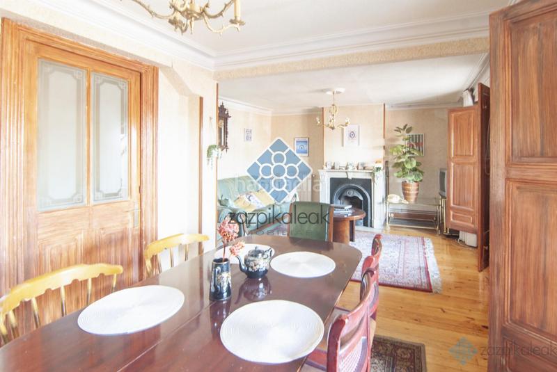 Foto f535e24d-7eb3-47a4-98a6-ea7ccd67817e. Pis amb calefacció a Casco Viejo Bilbao