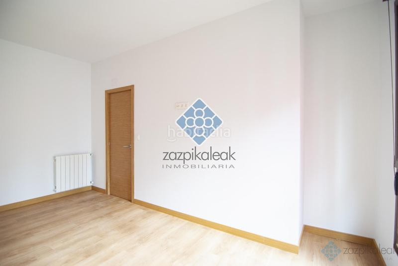 Foto d8b69ce5-3c67-461d-a641-b4e25a9fb835. Piso  en Iturralde Bilbao