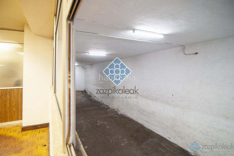 Foto 93a2b3b2-a135-47f4-8f37-bf8a8dc3619b. Local comercial a Begoña Bilbao