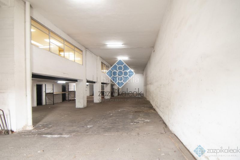 Foto a40e3fd5-8d65-4fd5-851f-5660fc5e0a13. Local comercial a Begoña Bilbao