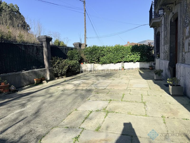 Foto 8a618da6-57a1-4ff2-b1c6-a8dd22071674. Casa amb calefacció aparcament a Arrankudiaga / Zollo