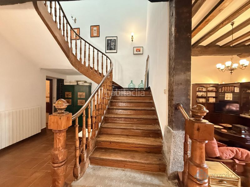 Foto a7648446-98e5-4a6a-bd0c-b5559c4a0dea. Casa amb calefacció aparcament a Arrankudiaga / Zollo