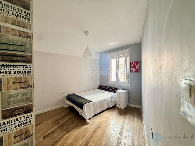 Foto b5210af0-12f7-4ca5-bfb1-303dab4947cf. Pis a Bolueta Bilbao